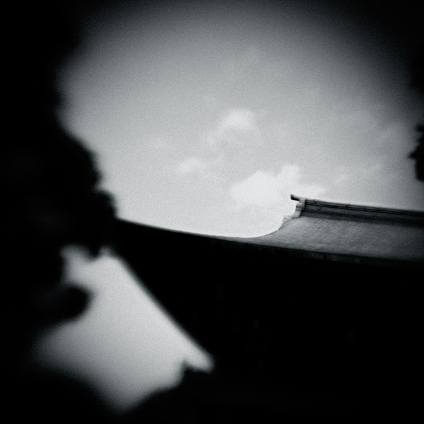 the_japanese_haunting_copyright_2008_luca_lacche_009