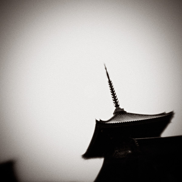 the_japanese_haunting_copyright_2008_luca_lacche_011